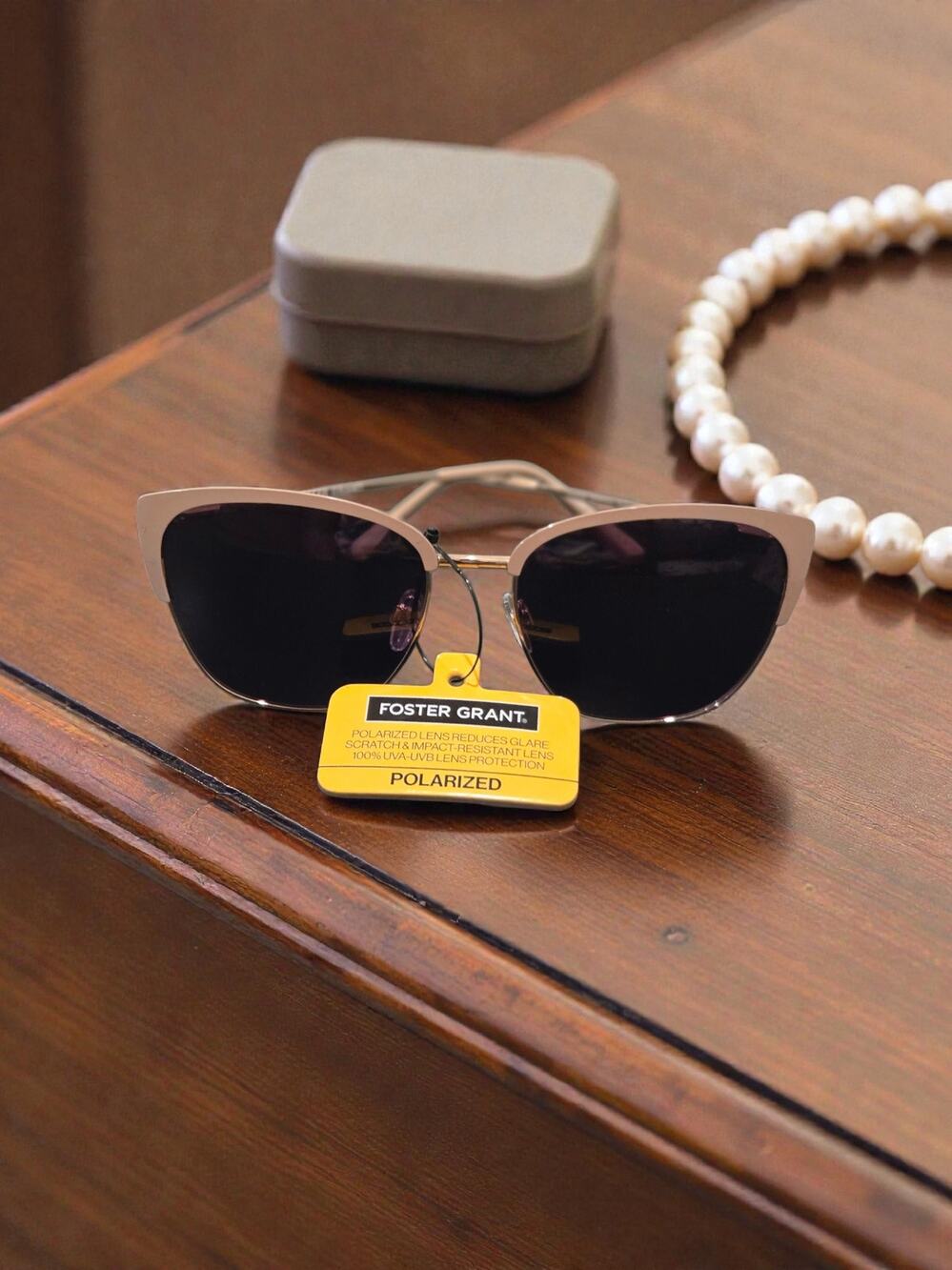 Foster Grant Cat-Eye Polarized Lens Sunglasses 100% UVA-UVB Lens Protection
